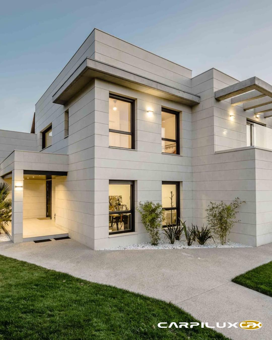 528523825_1052097070239769_827008805288874332_n